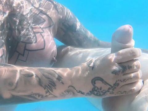 TubeChubby presents: Underwater bj pool fun with the creampies