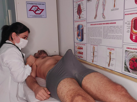 TubeChubby presents: Patient's erection right in front of the nurse